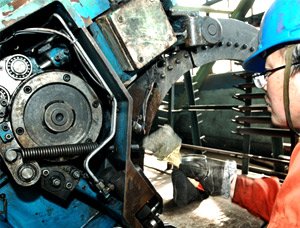 打包機(jī)的定期維護(hù)與清潔需要做哪些工作？（一）